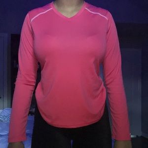 Sporty Long Sleeve Shirt